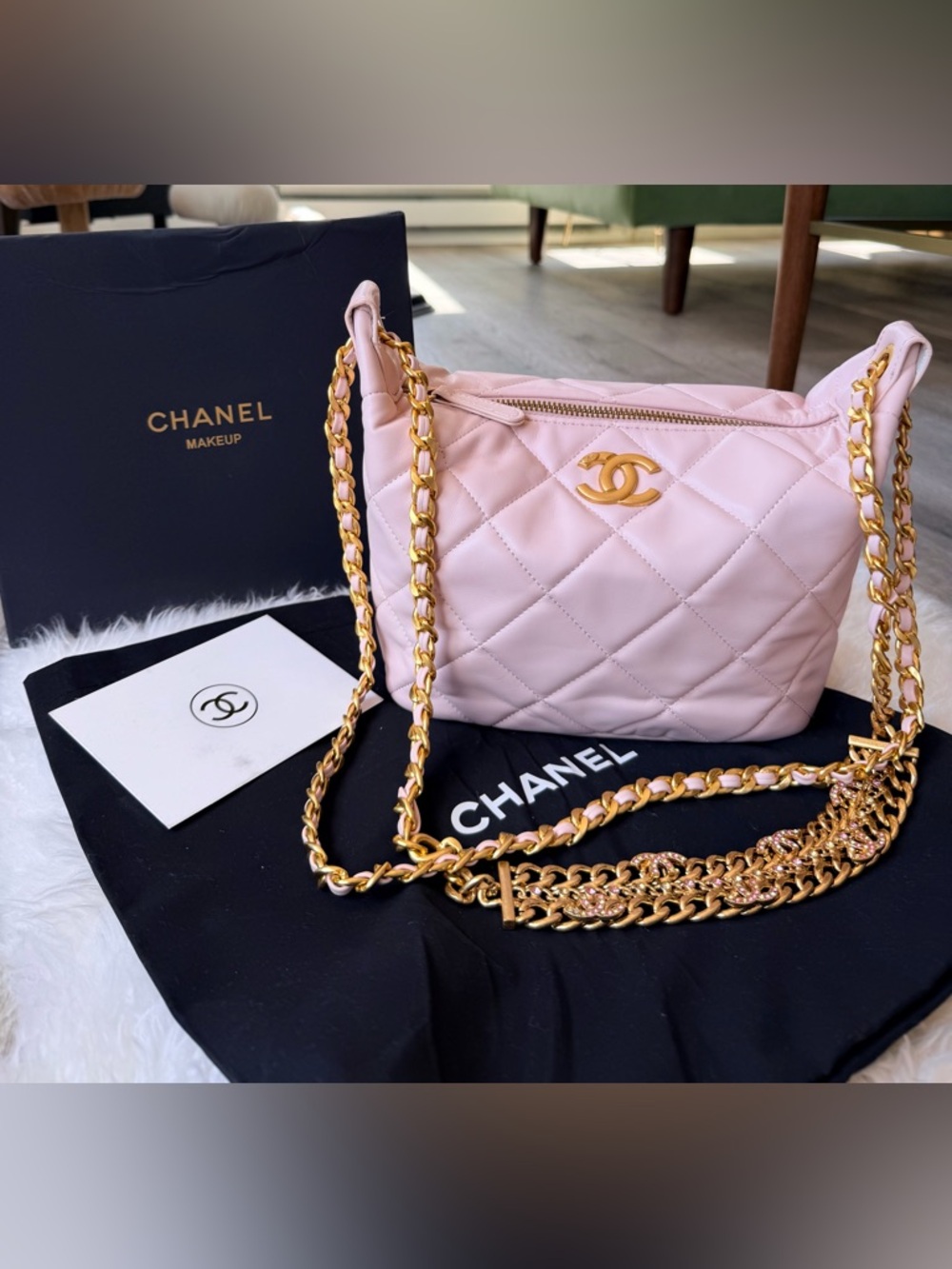 PRICE FIRM**Chanel MAKEUP Pink Vegan Leather/Gold Hardware/Pink Crystals Handbag